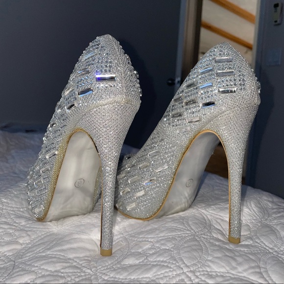 Bertini heels 👠 - Picture 3 of 5